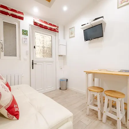 Superb Tiny House In Heart Of 1st! Appartement *